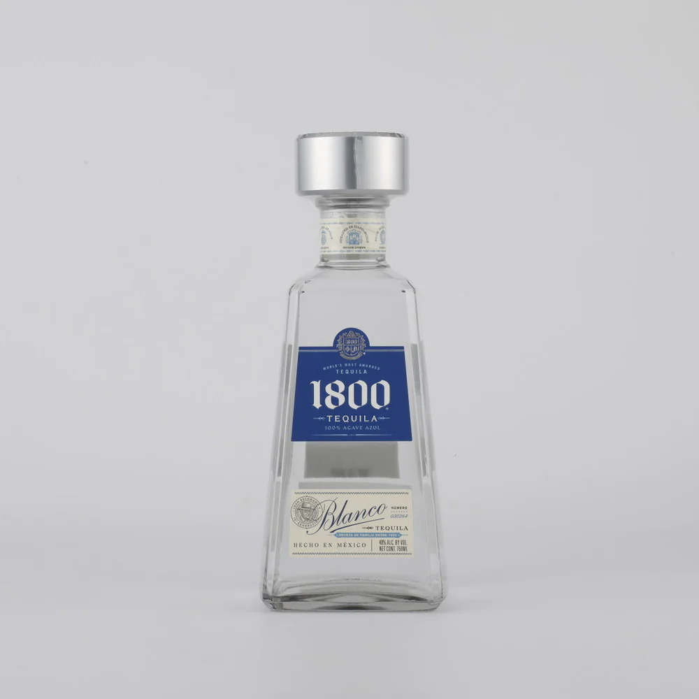 クエルボ1800 シルバー 750ml